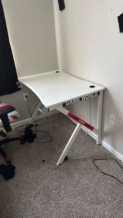 Game table