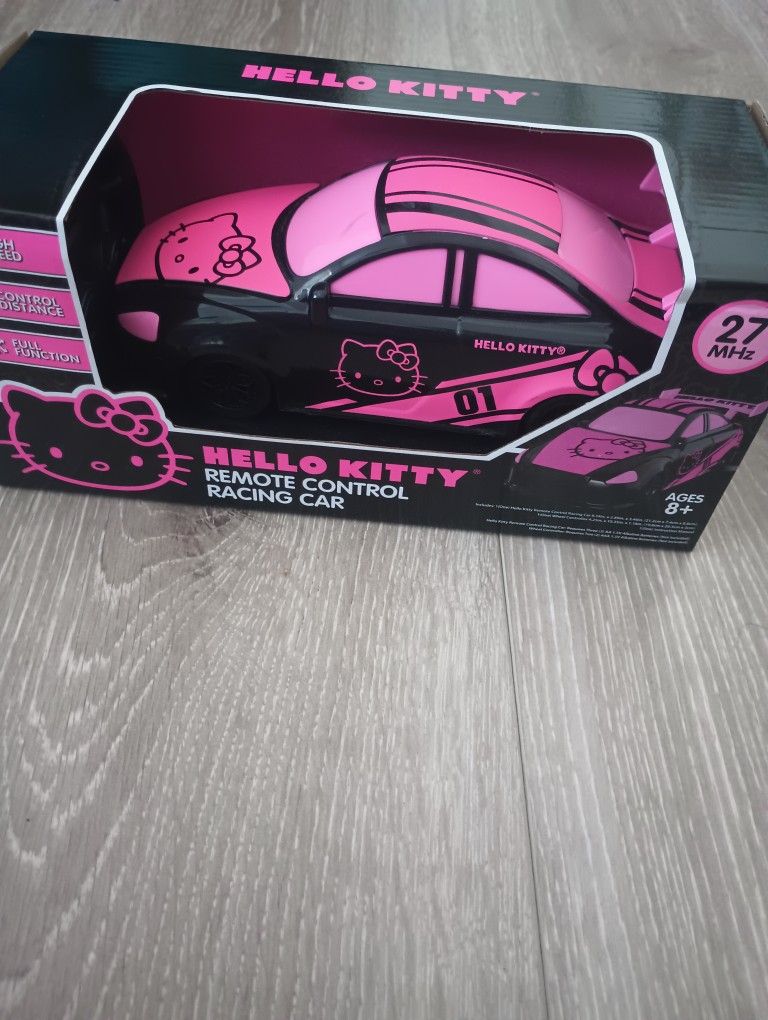 Hello Kitty Race Car