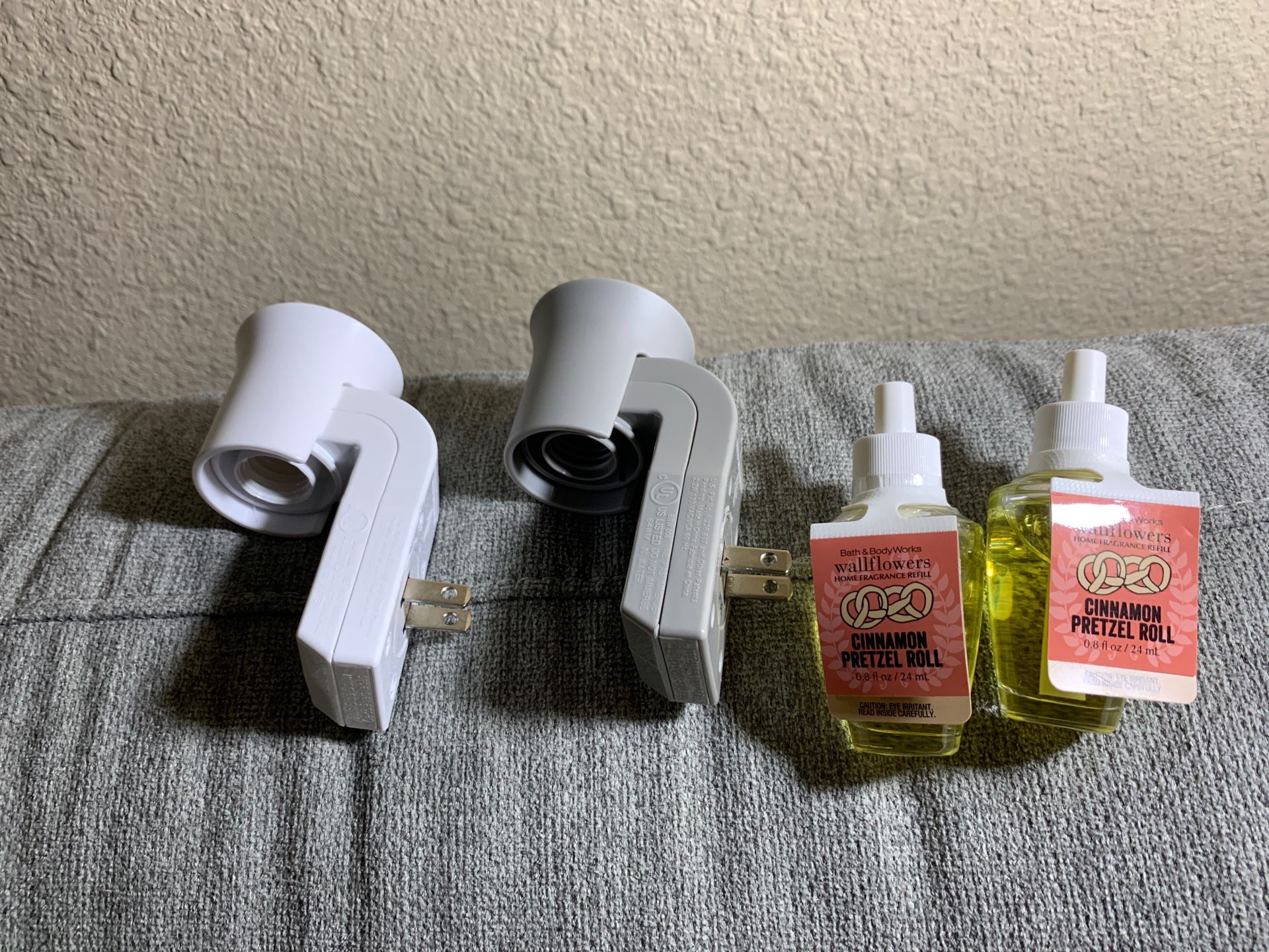 Bath and body works fragnance refills unopened and plugs