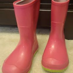 Size 5/6c Girl Pink rain Boots