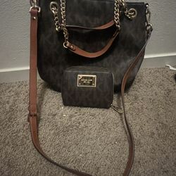 MK Purse And Wallet