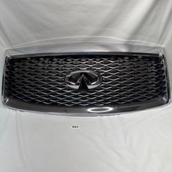 🌟👇2018-2020 INFINITI QX80 UPPER GRILLE W/CAMERA USED OEM  Minor Damage!