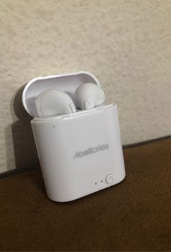 bluetooth earbuds