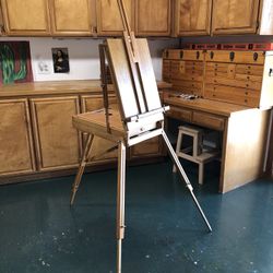 Portable French Easel by Trident - With drawer & palette - El Greco Oak  