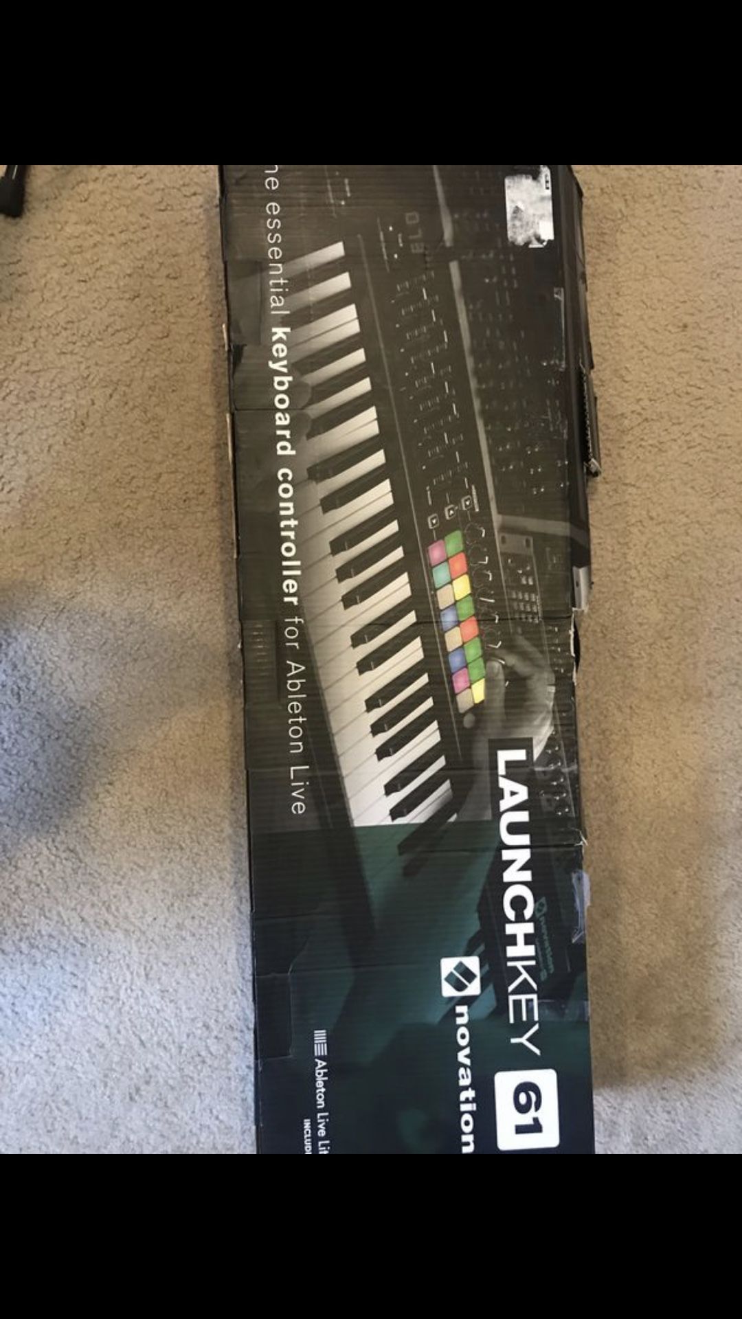 Novation Launchkey 61 midi keyboard