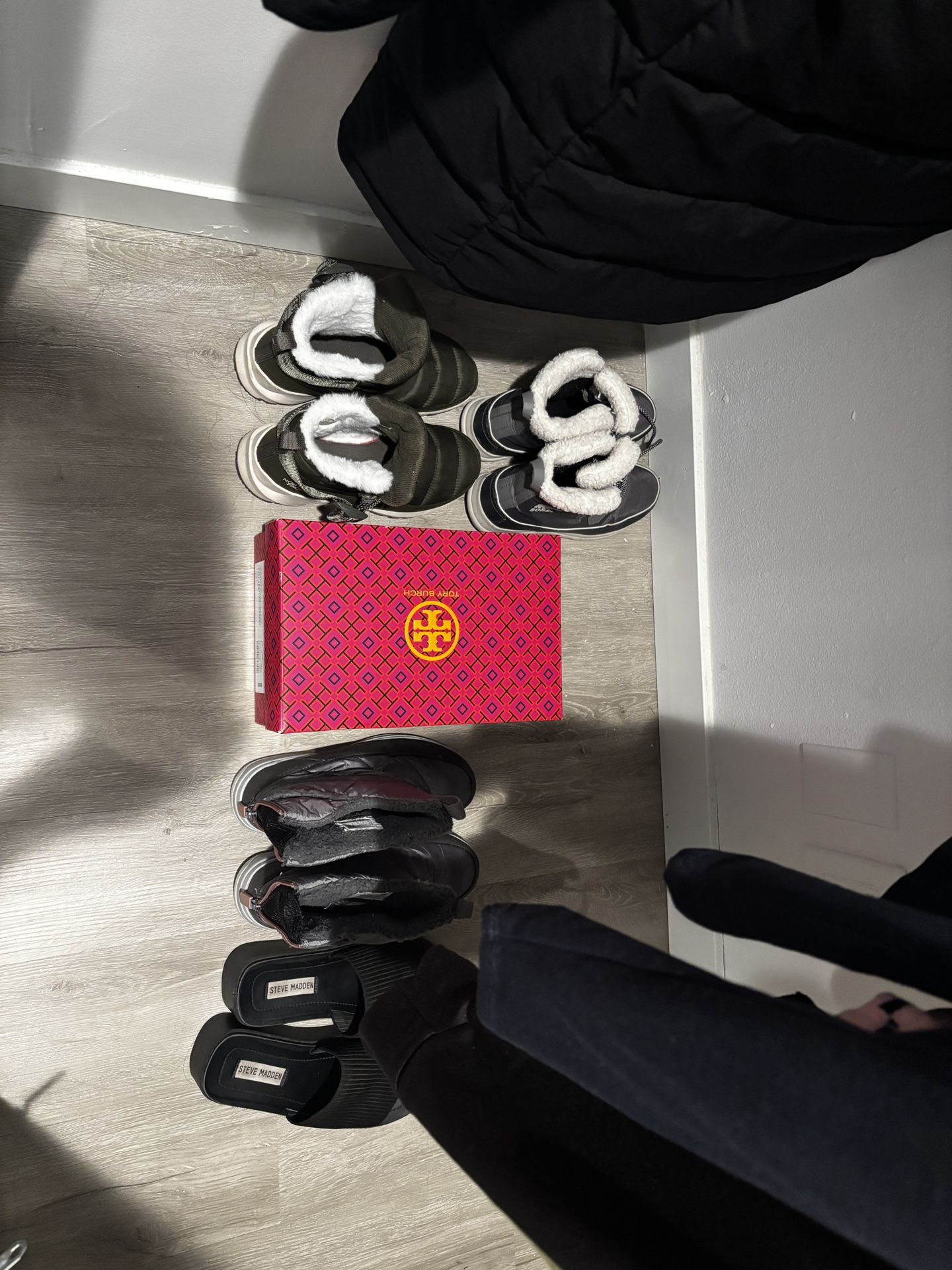 Shoe Combo Deal - Accepting Negotiations