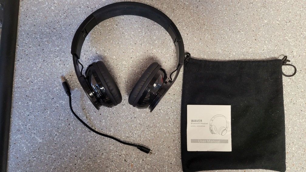 Waver Bluetooth Headphones