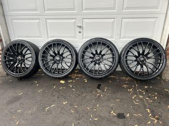 20” MUSTANG  (5/114) rims and tires