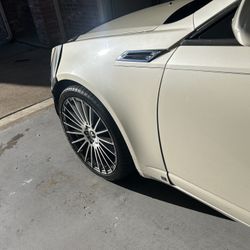 2008 CTs Egg Shell White