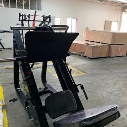 Compact Leg Press (15 Pieces Available )