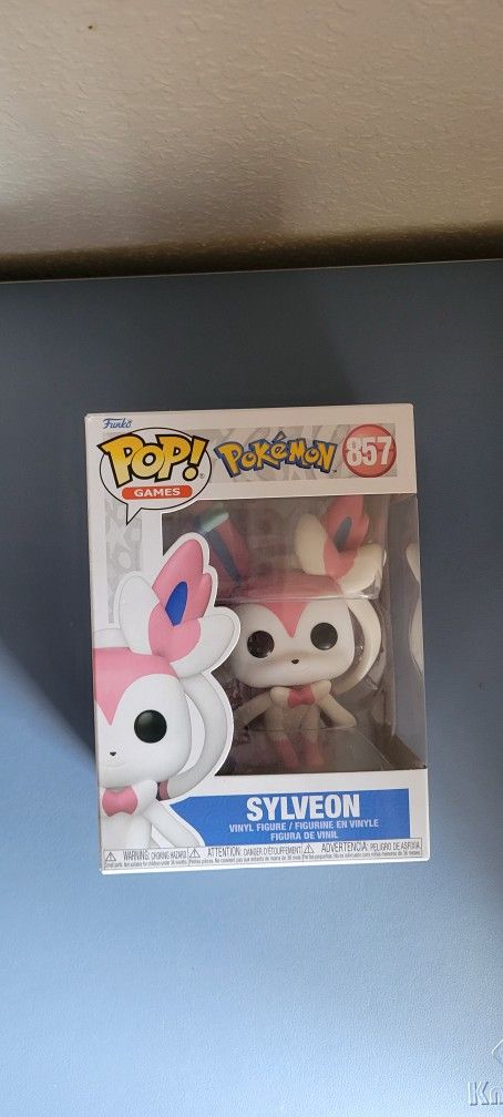 Funko Pop Sylveon #857