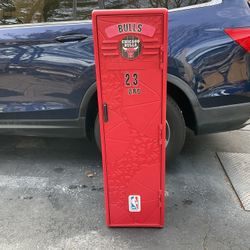 1993 Michael Jordan Suncast Kids Locker