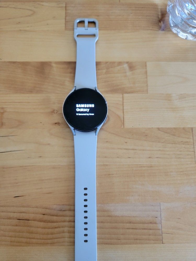 Samsung Galaxy Watch 4