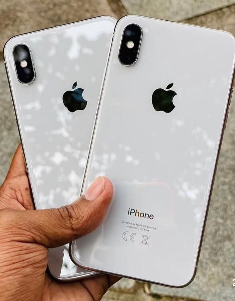 iPhone X Unlocked With Warranty 