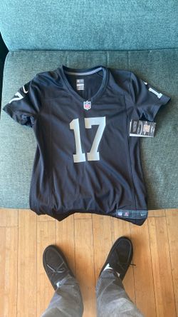 NEW!! WOMENS NfL SHIRT. Adams17  