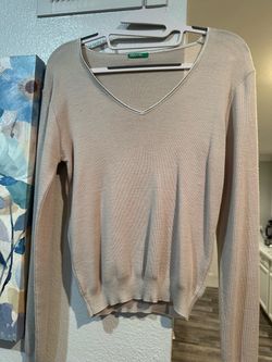 United Colors of Benetton V-Neck Knit Sweater