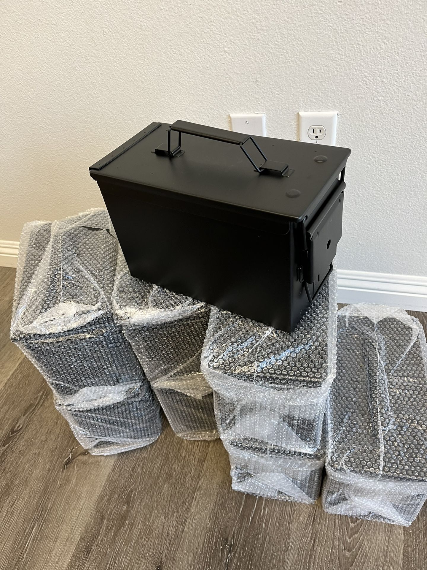 X8 50 Caliber Black Metal Ammo Cans Ammunition Boxes