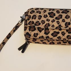 Vera Bradley All in One Wristlet Wallet Crossbody Phone Purse Leopard Quilted