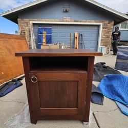 2 Solid Wood Night Stands