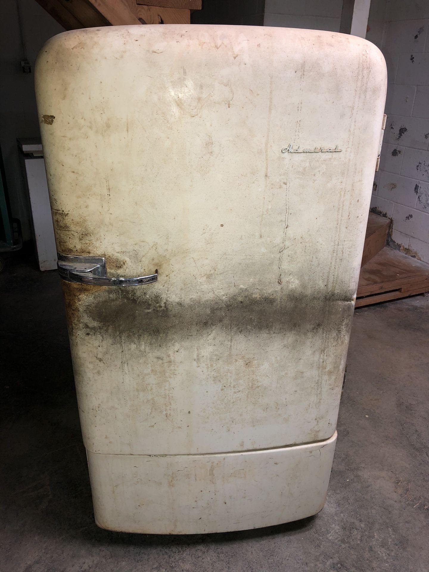 Antique admiral refrigerator