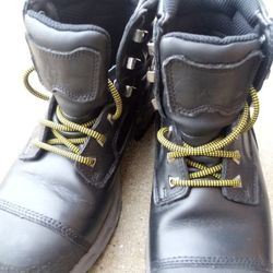 Mens Size 8 Boots 