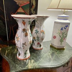 Great pair of decorative vases