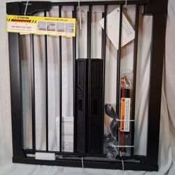 Cumbor child safety gate 29.7-46