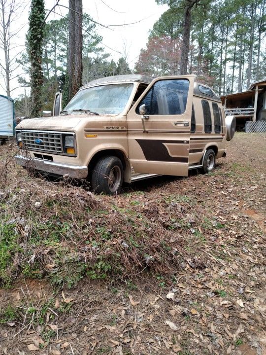 1985 Ford Econoline