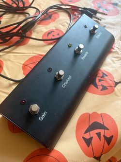 B-52 4 button foot switch for 100w tube head