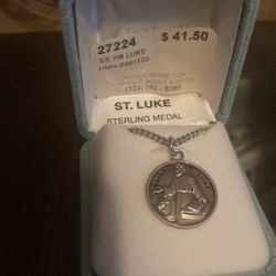 Sterling Round St. Luke - 20”Ch-Boxed