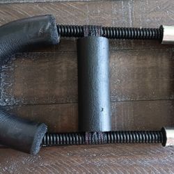 Forearm Flexing Wrist Arm Gripper Exercise Device