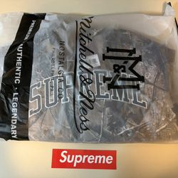 IN HAND SUPREME MITCHELL & NESS VARSITY JACKET (CAMO)(MEDIUM)