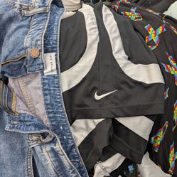 Fill Up A Bag For $5 Clothes Sale