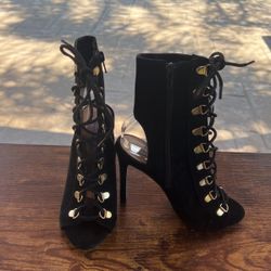 Steve Madden Heels Size 6