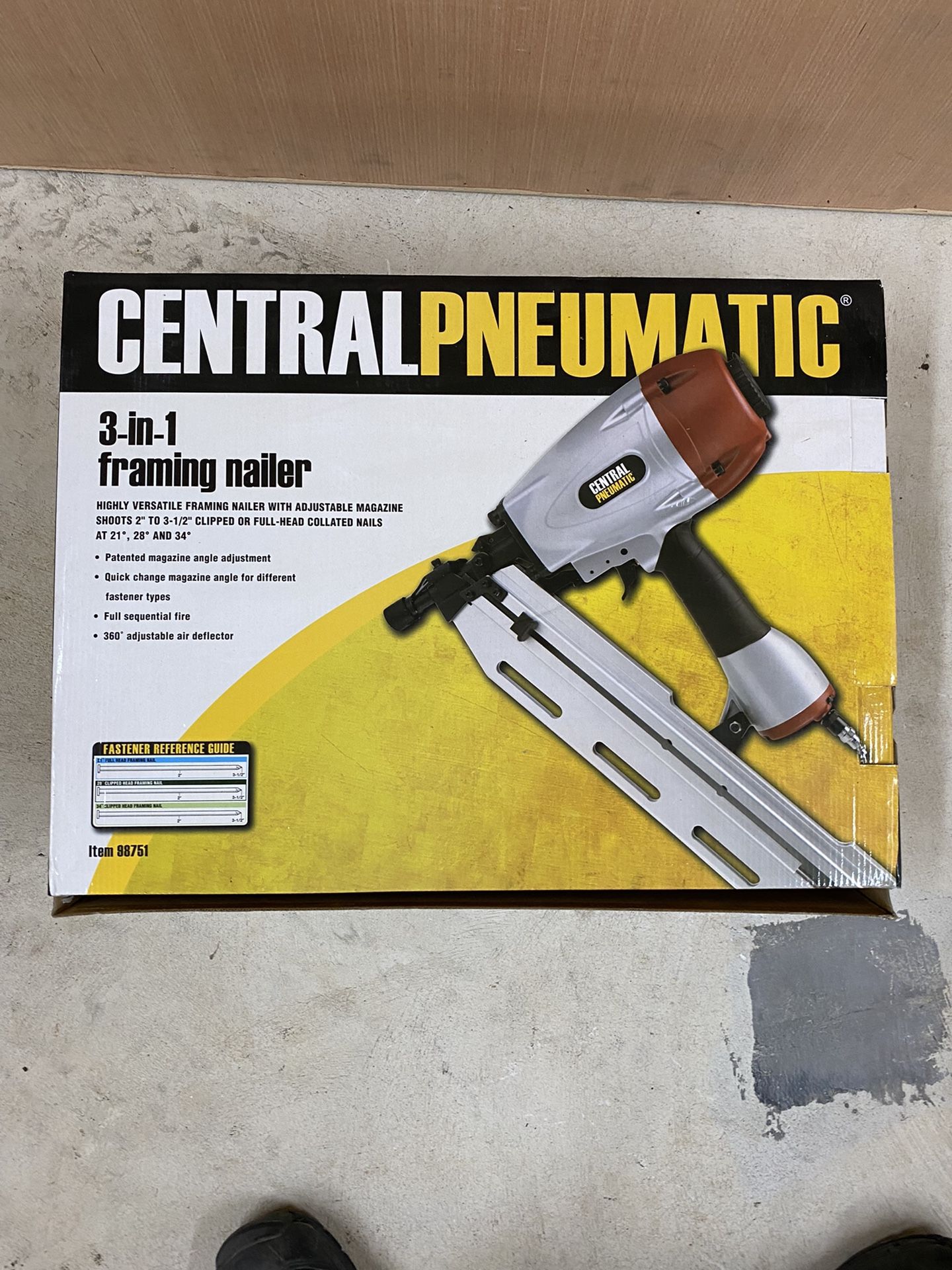 Central Pneumatic In Nailer 3d mon