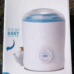 Brand New Yogurt Maker