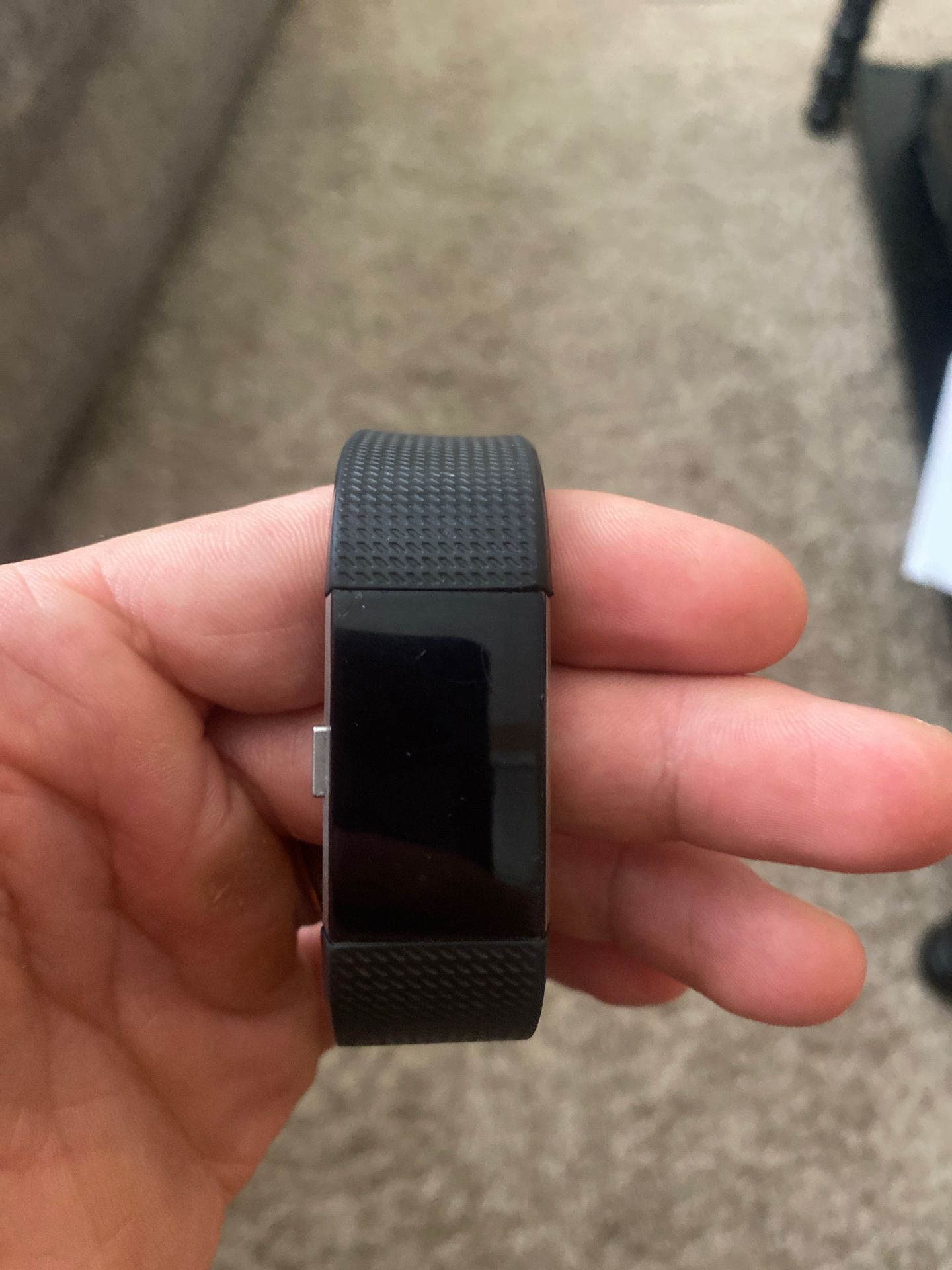 Fit bit charge 2 (with charger & band)