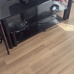 Need Everything Gone, I’m Moving 