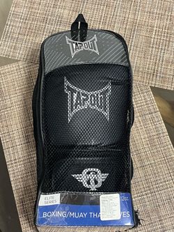 Tapout Elite Series Boxing Muay Thai Gloves 12oz