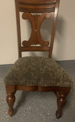 American Signature Wood Chair W/ Soft Cushion Material -new