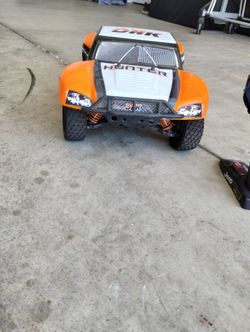 Dhk Hunter