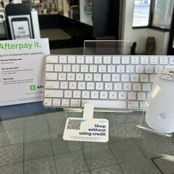 Apple Magic Mouse & Keyboard