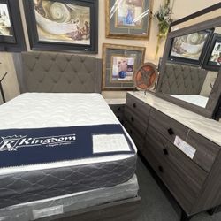 bedroom set (Mattress is not Included,4pc Grey Queen