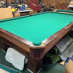 Pool table 9 foot