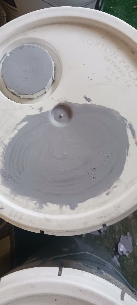 Tengo Estas 2 Pinturas Gris Interior 90 Cada Una