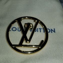 Women's Brooch 