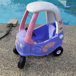 Little tikes  Cozy Coupe