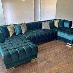 Brand New Nova Doble Chaise Green Velvet Sectional 