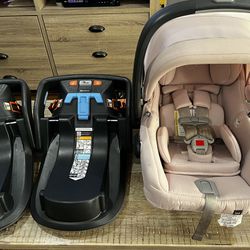 Uppa Baby Car Seat With Base