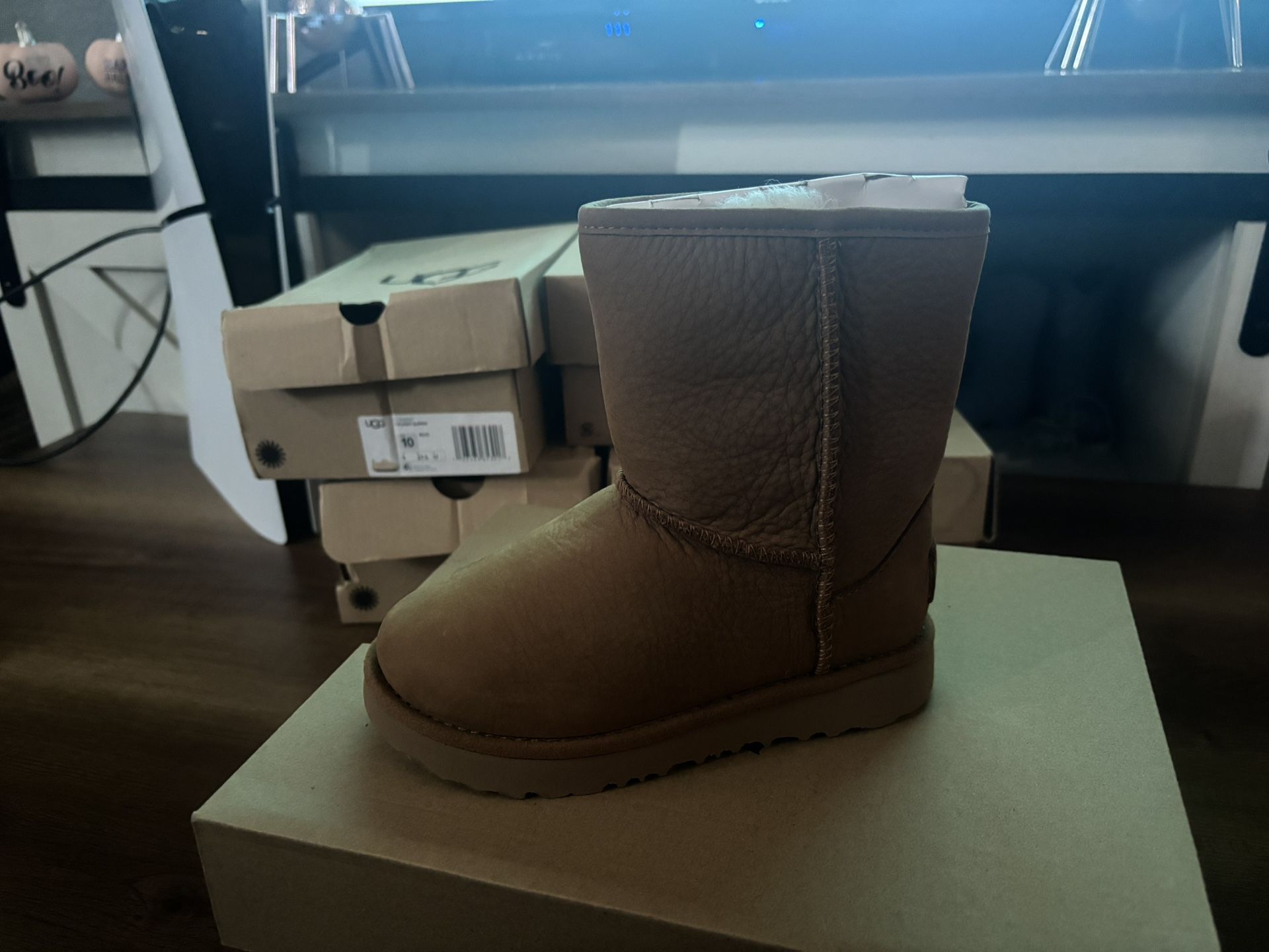 Classic Short Weather Ugg Boots